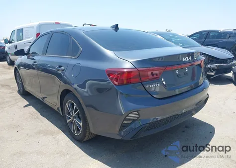 2023 Kia Forte Lx/Lxs from USA, damaged, VIN 3KPF24AD7PE527662
